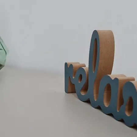 Dolphin Near Neversea Apartamento