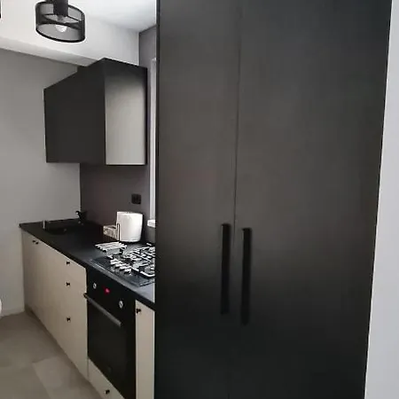 Dolphin Near Neversea アパート *