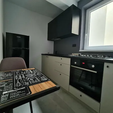 Dolphin Near Neversea アパート コンスタンツァ