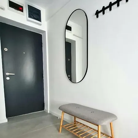 Apartment Dolphin Near Neversea *