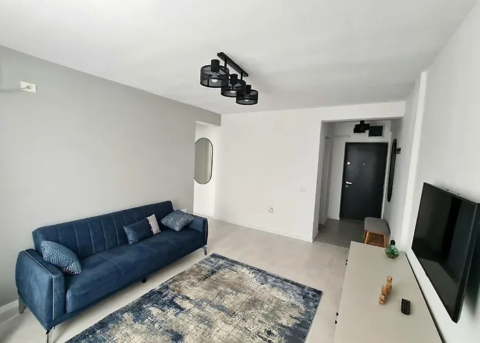 Apartment Dolphin Near Neversea Constanta