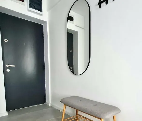 Apartment Dolphin Near Neversea *